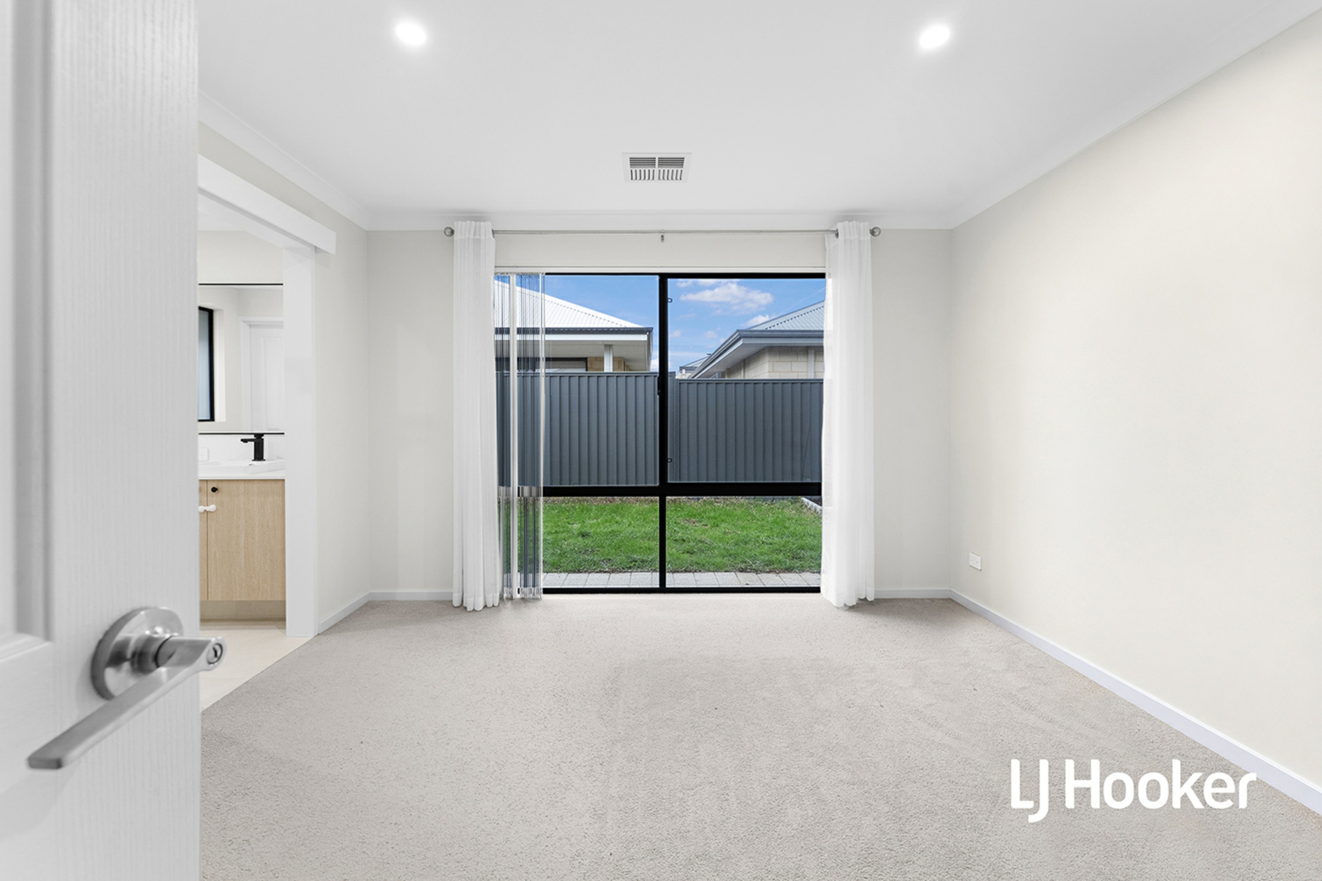 24 Irenic Road — photo 8 of 26
