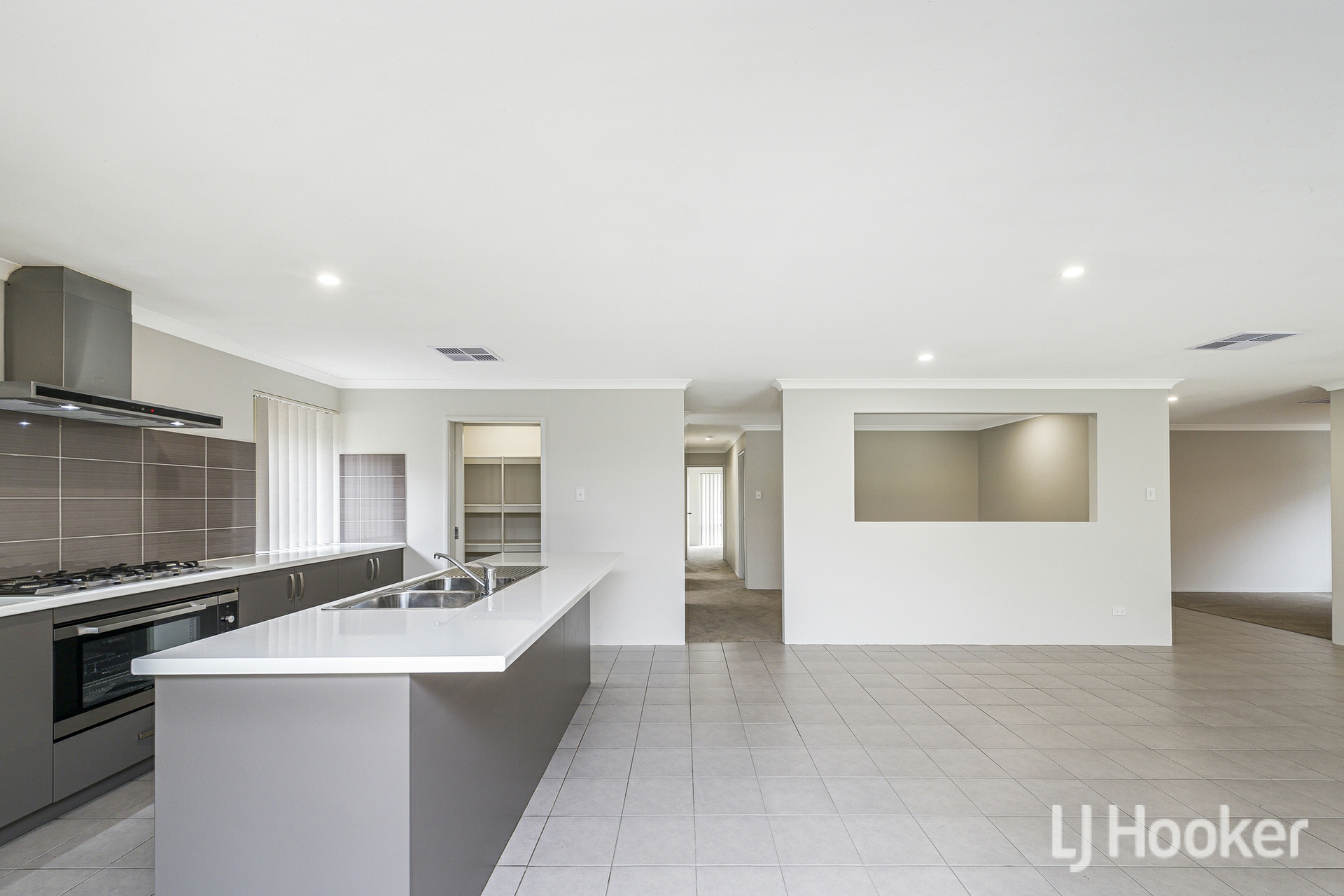 11 Tourmaline Boulevard — photo from LJ Hooker Thornlie | Canning Vale