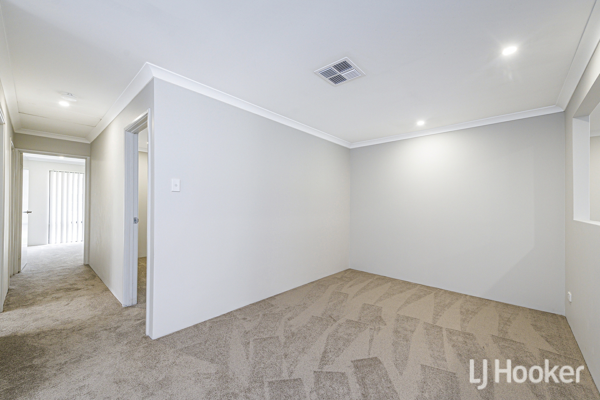 11 Tourmaline Boulevard — photo 15 of 30