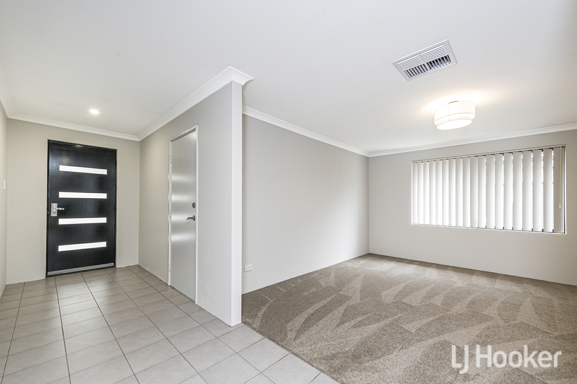11 Tourmaline Boulevard — photo 17 of 30