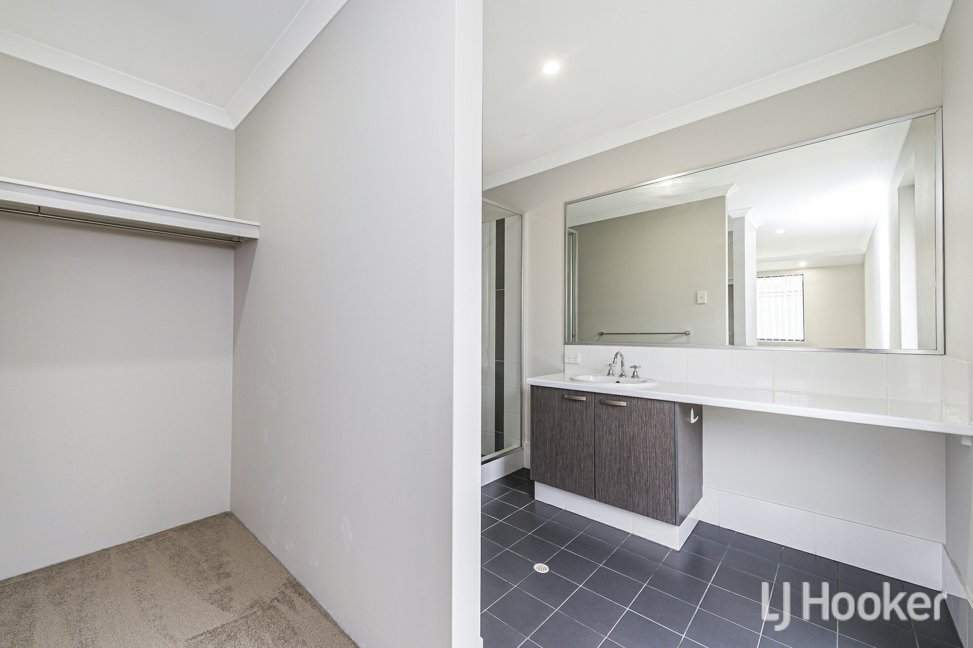 11 Tourmaline Boulevard — photo 21 of 30