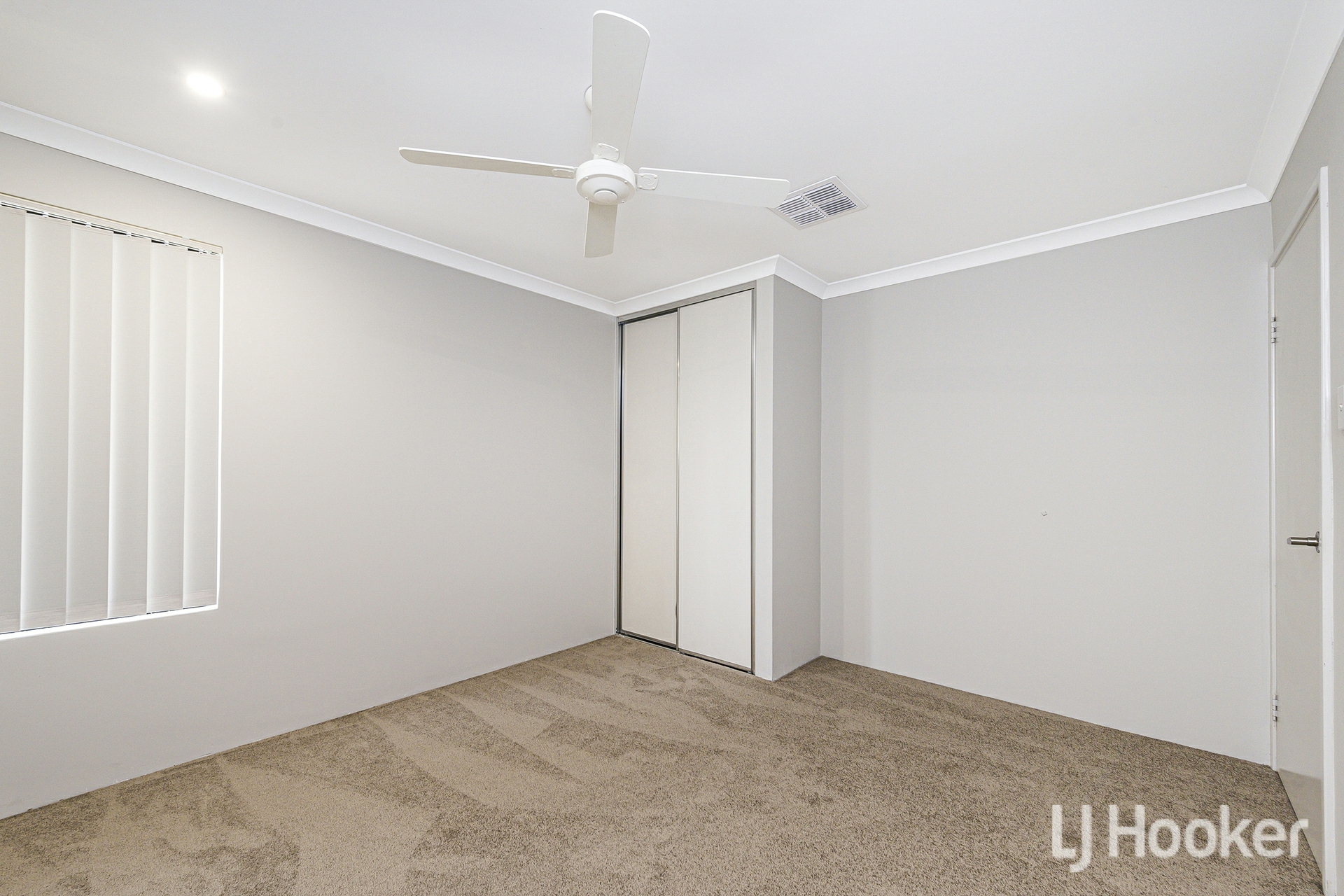 11 Tourmaline Boulevard — photo 28 of 30