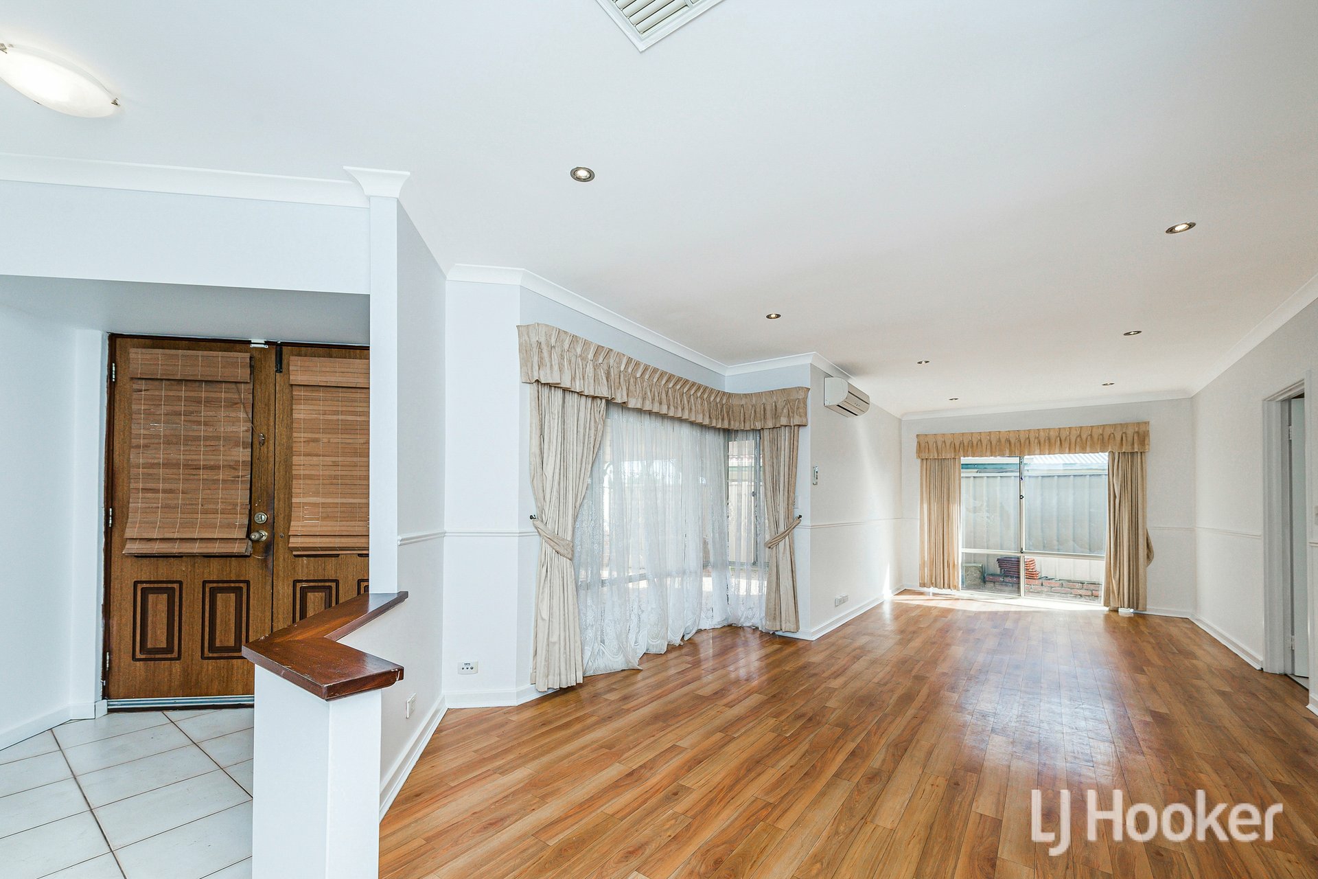 9 Bluegum Road — photo 3 of 29