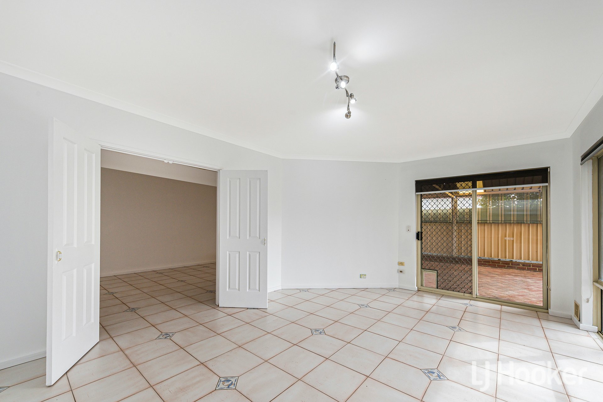 9 Bluegum Road — photo 11 of 29
