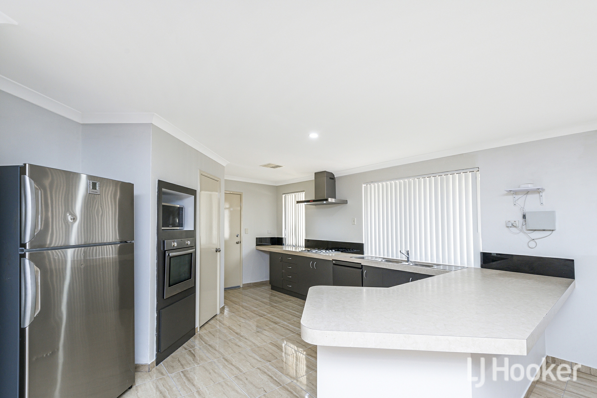37 Copperback Circle — photo 4 of 26