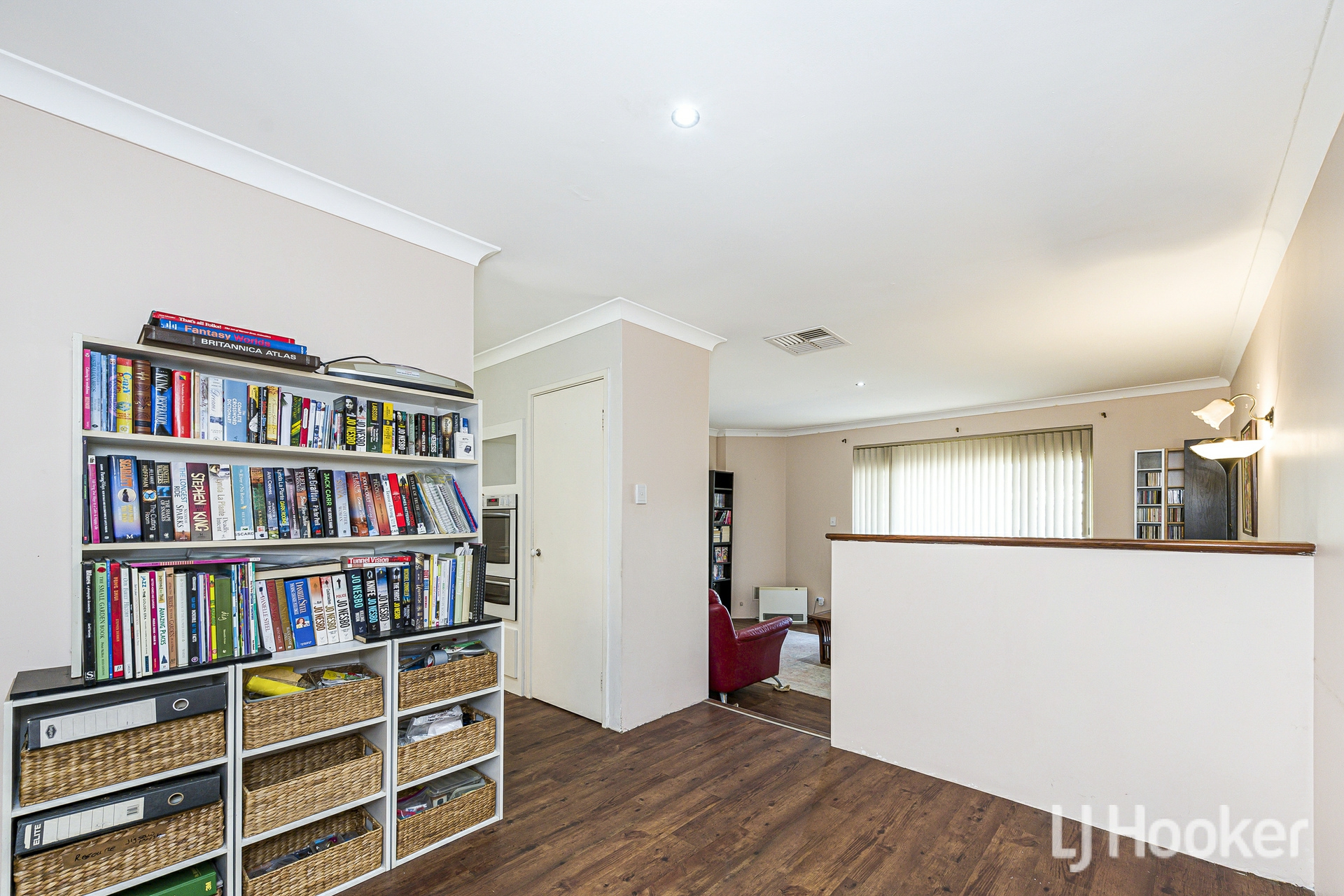 8B Vine Court — photo 7 of 26
