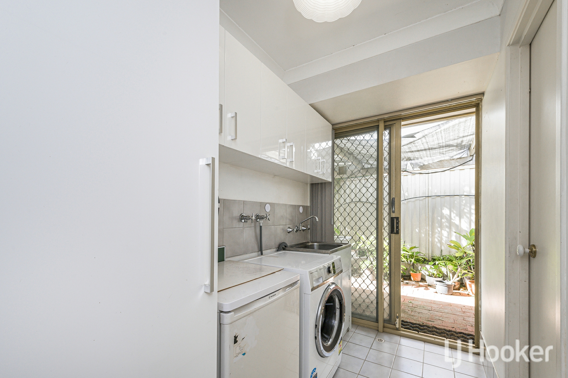 8B Vine Court — photo 18 of 26