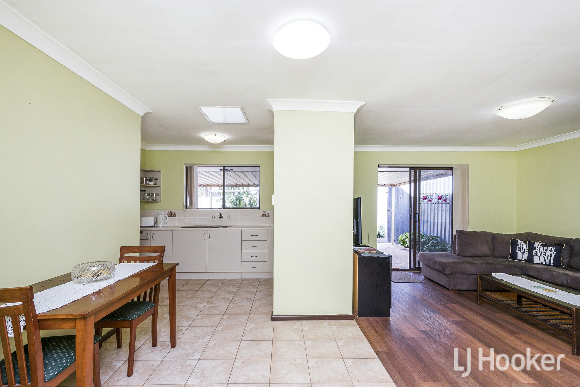 8 Delbridge Drive — photo 5 of 21