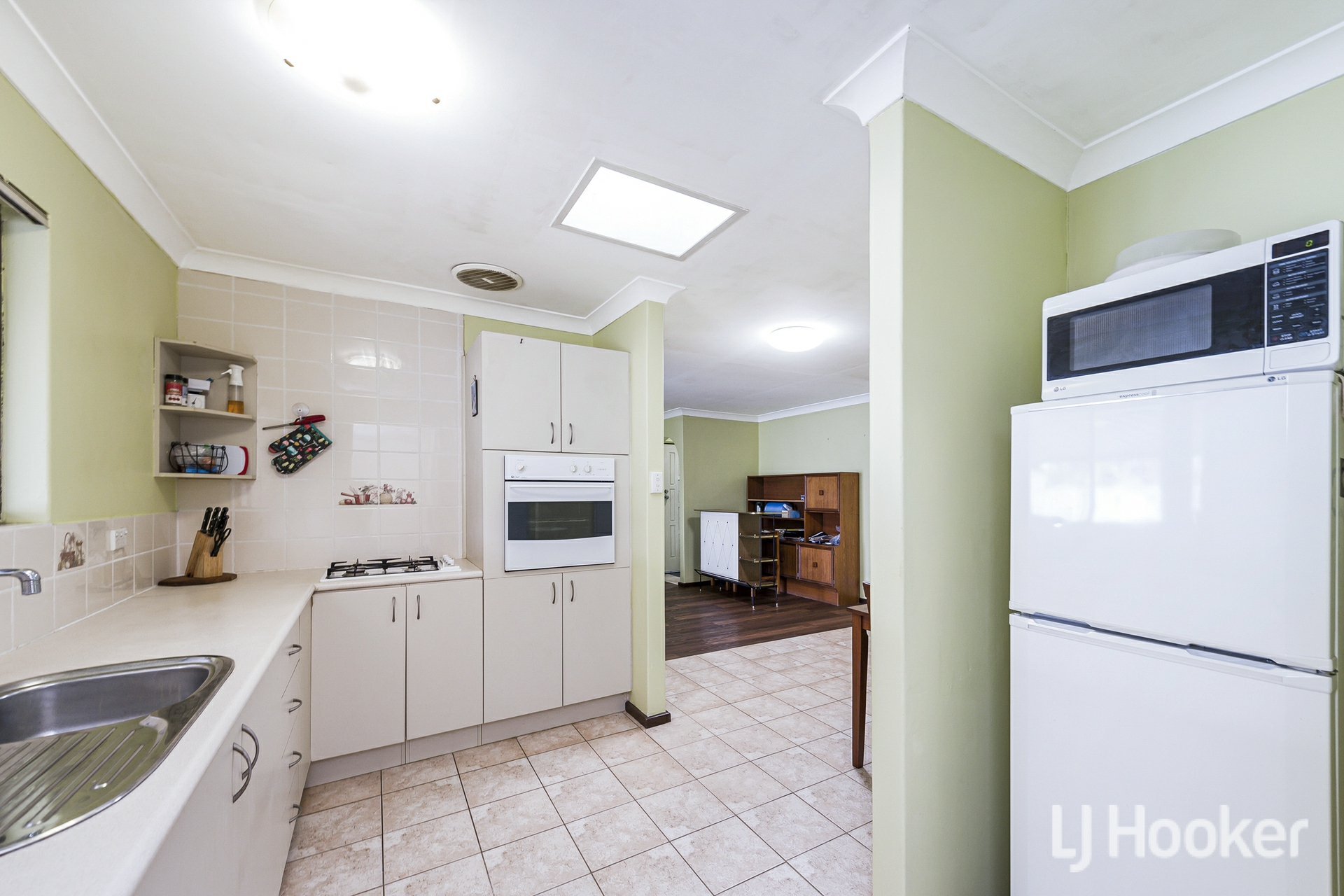 8 Delbridge Drive — photo 8 of 21