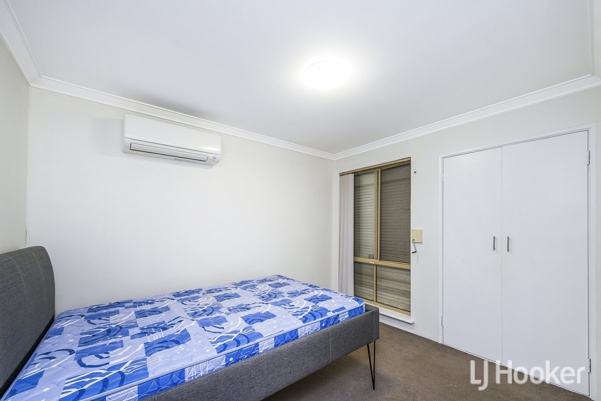 16 Empire Way — photo 13 of 25