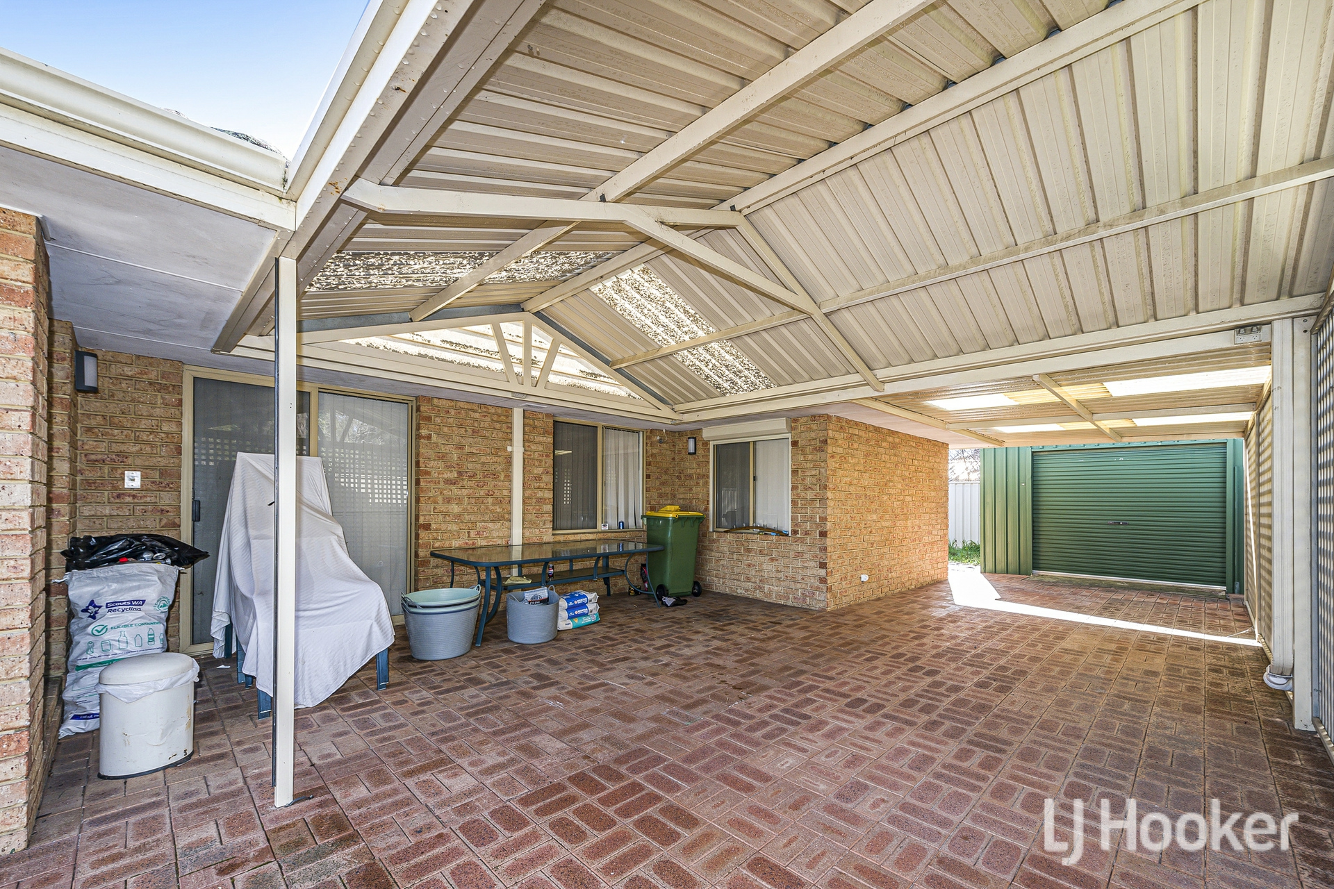 16 Empire Way — photo 21 of 25