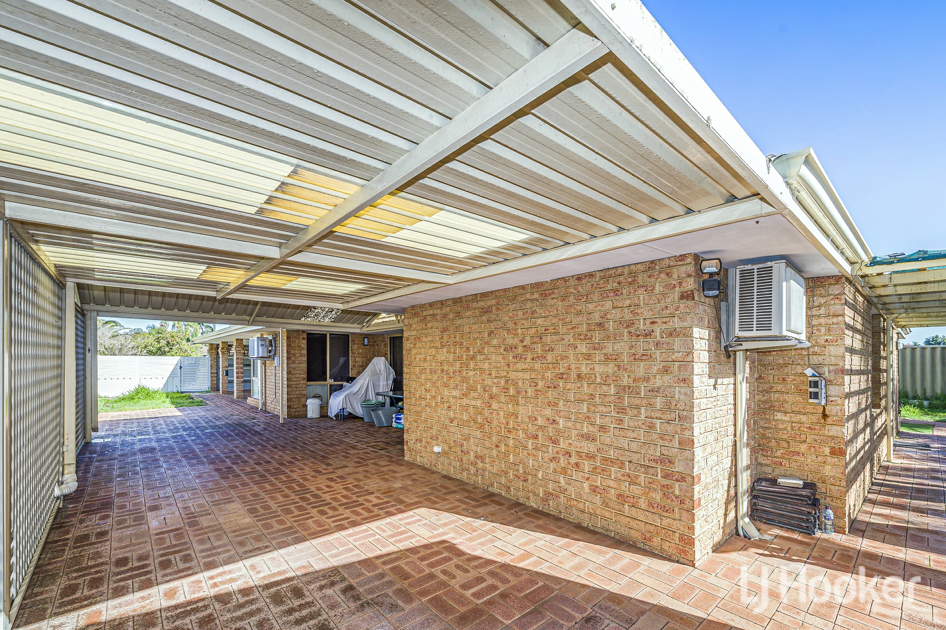 16 Empire Way — photo 22 of 25