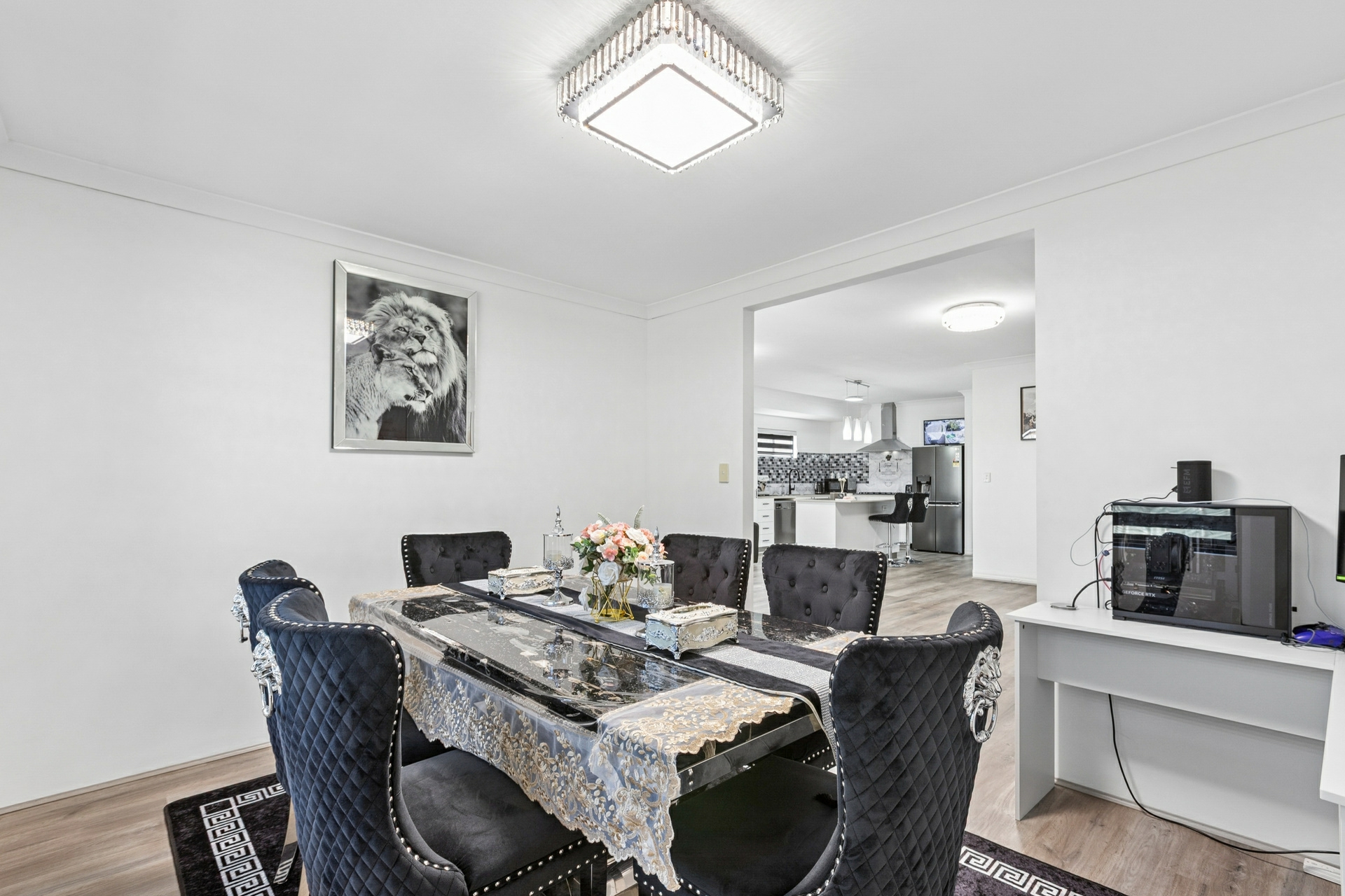 21 Lexington Avenue — photo 9 of 25