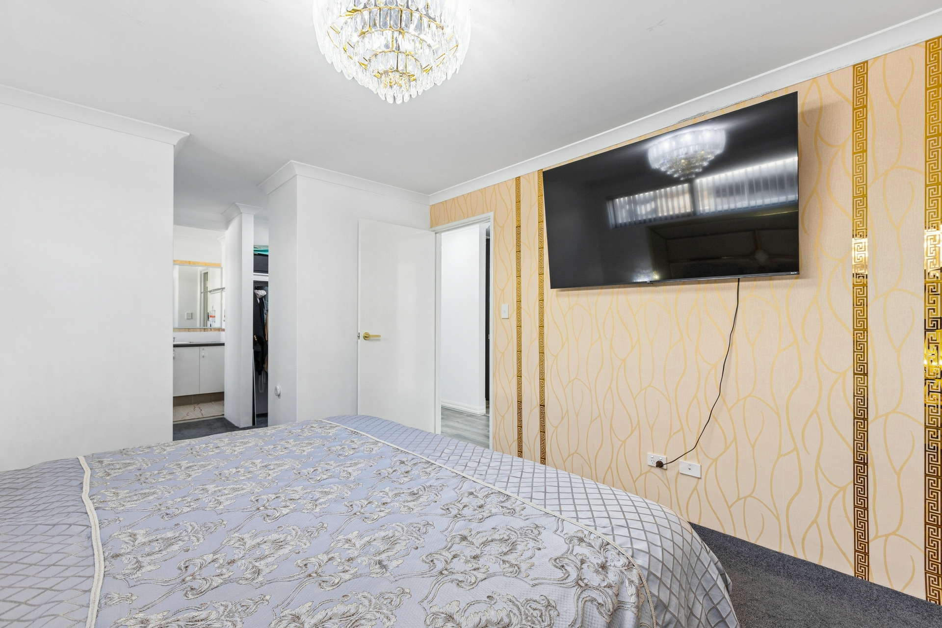21 Lexington Avenue — photo 12 of 25