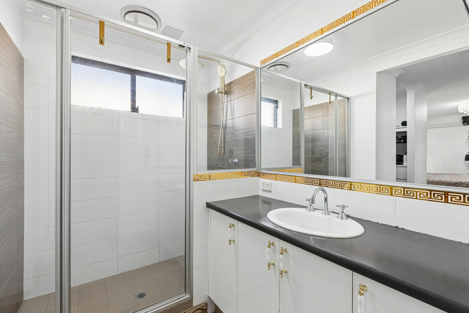 21 Lexington Avenue — photo 13 of 25