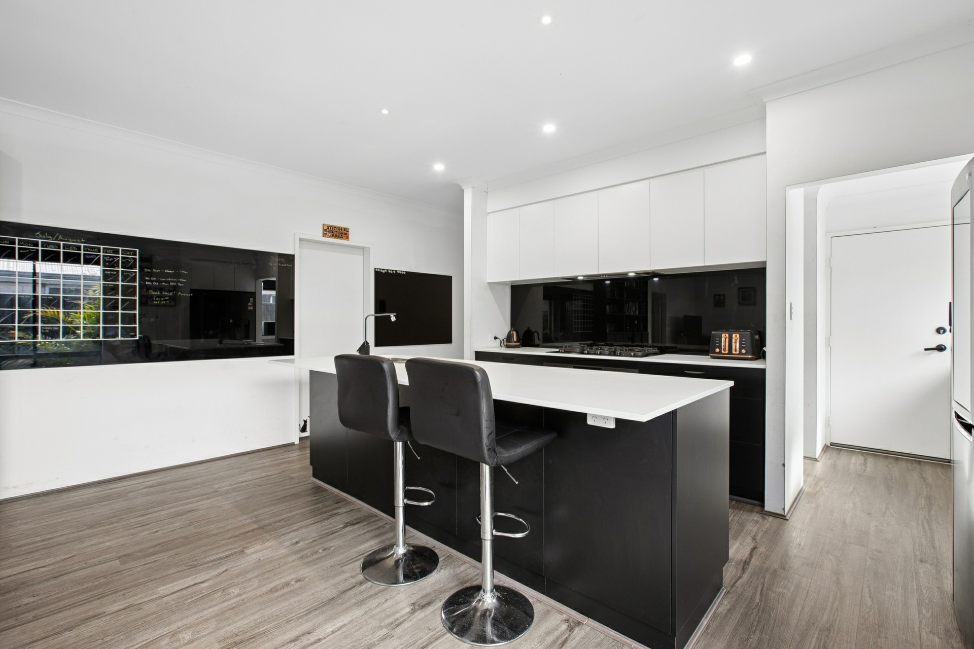 18 Quadrant Parkway — photo 3 of 29