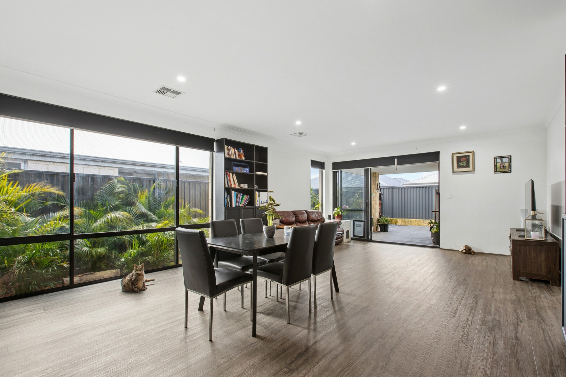 18 Quadrant Parkway — photo 10 of 29