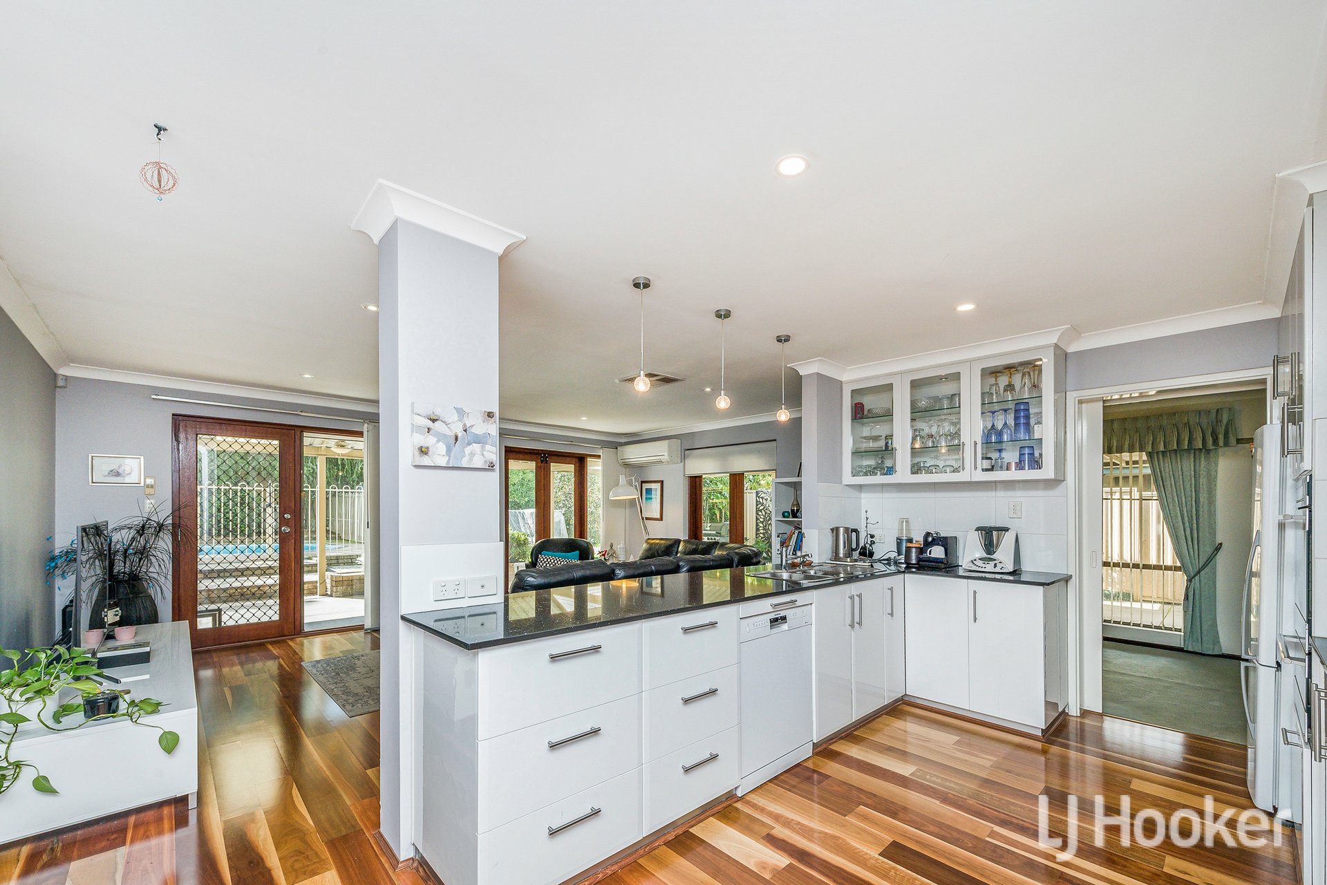 24 Sovereign Drive — photo 10 of 28