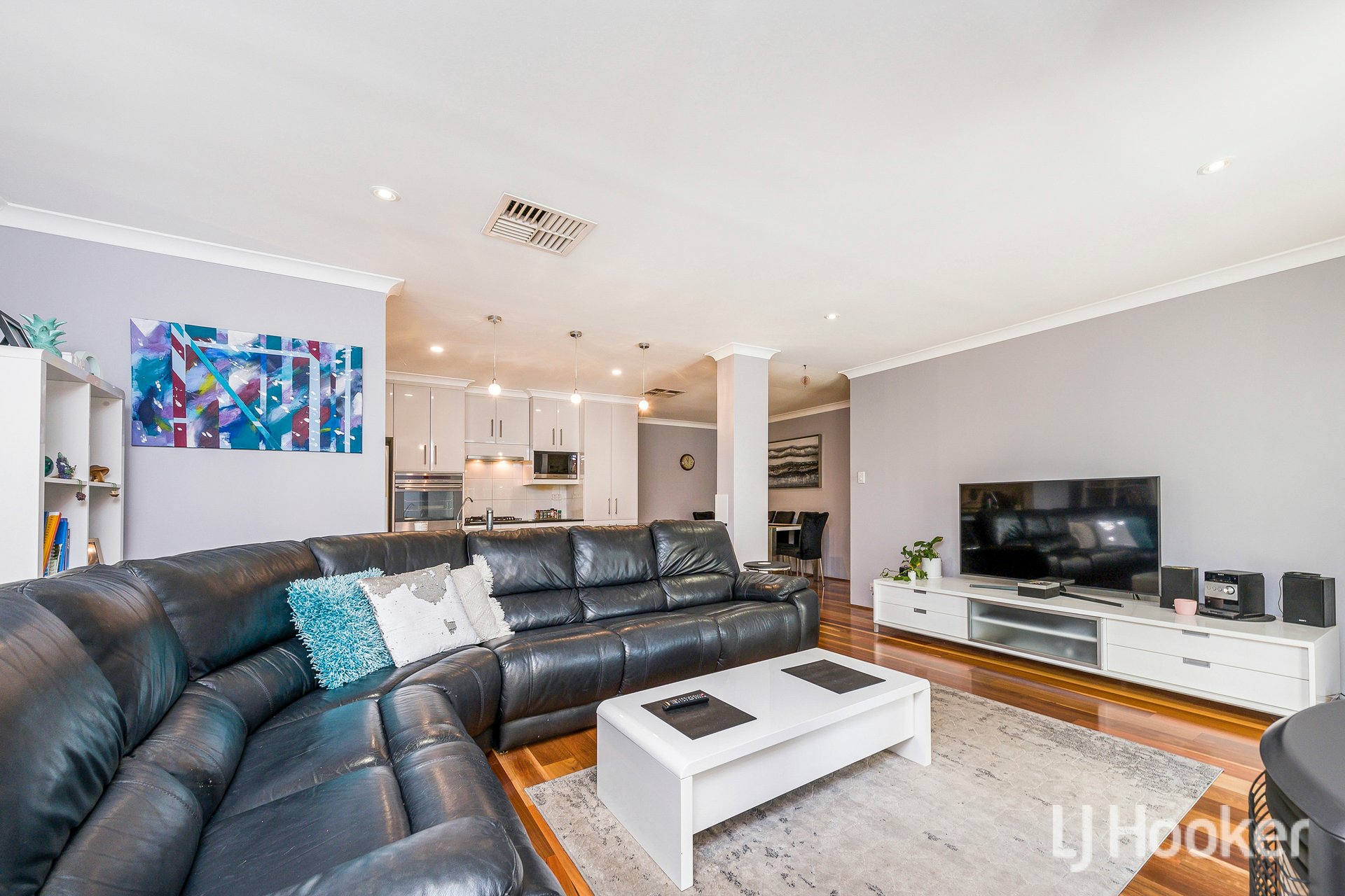 24 Sovereign Drive — photo 12 of 28