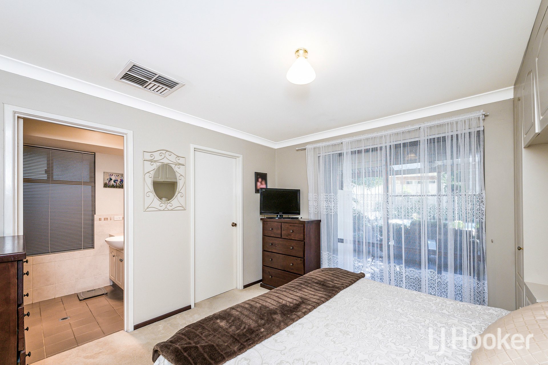 24 Sovereign Drive — photo 14 of 28
