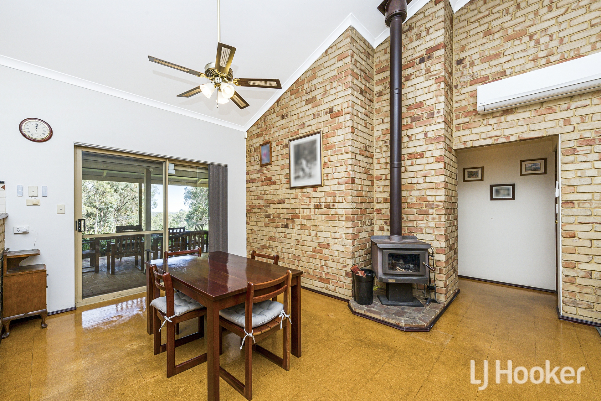 169 Versteeg Grove — photo 9 of 30