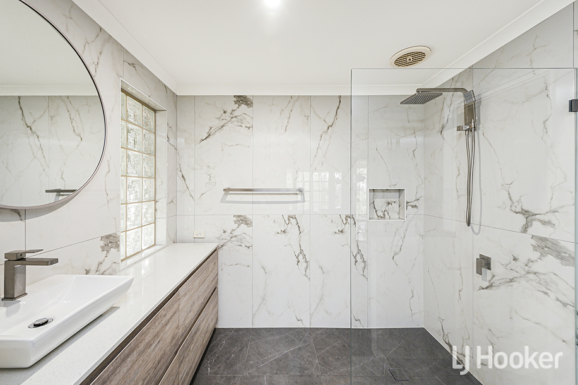 169 Versteeg Grove — photo 12 of 30