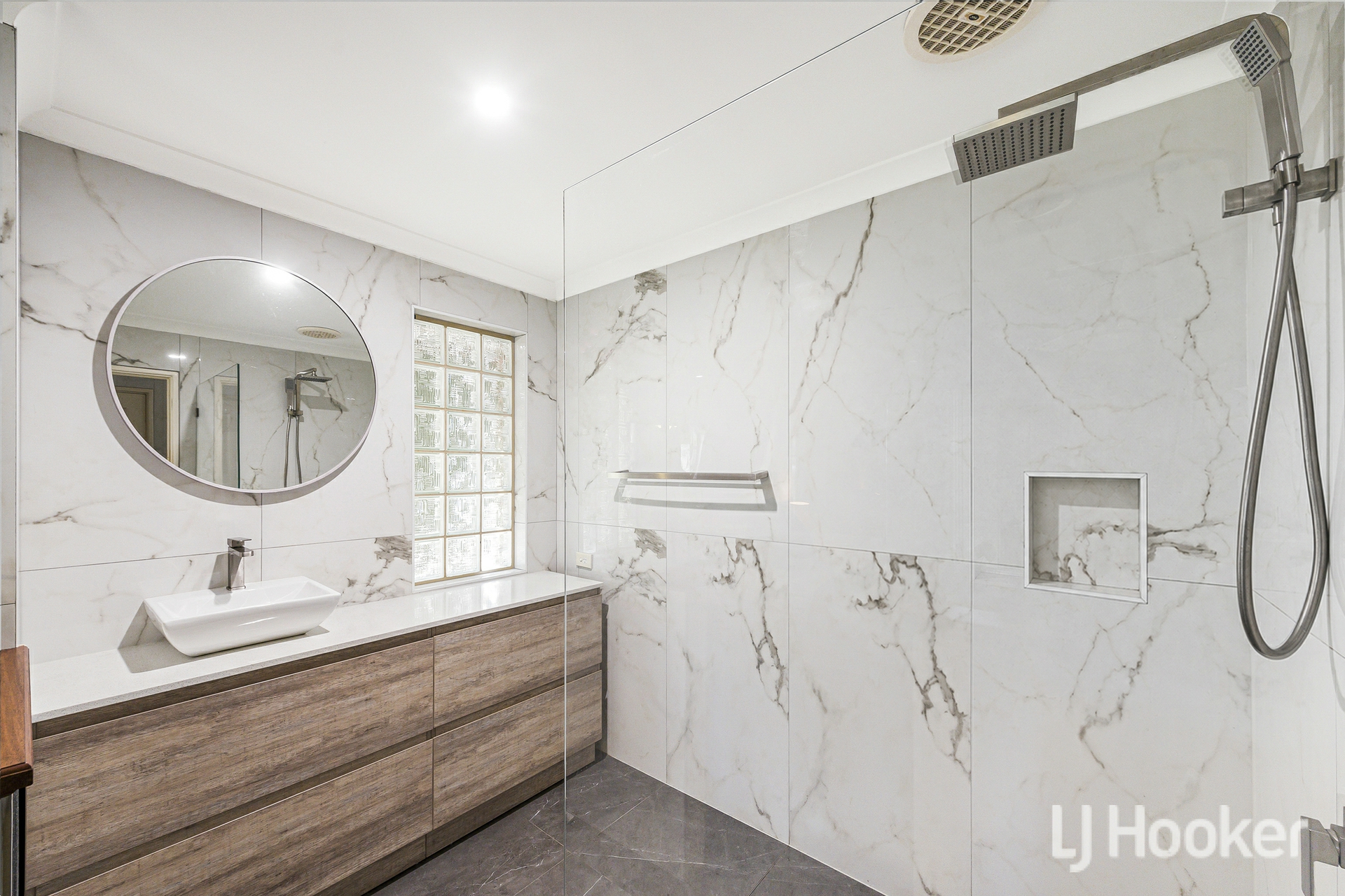 169 Versteeg Grove — photo 13 of 30