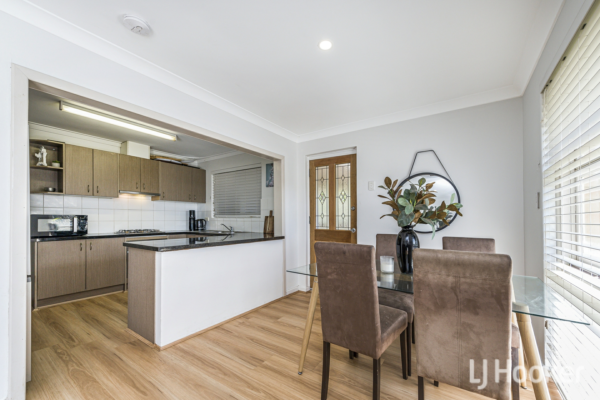 17 Bamlett Street — photo from LJ Hooker Thornlie | Canning Vale