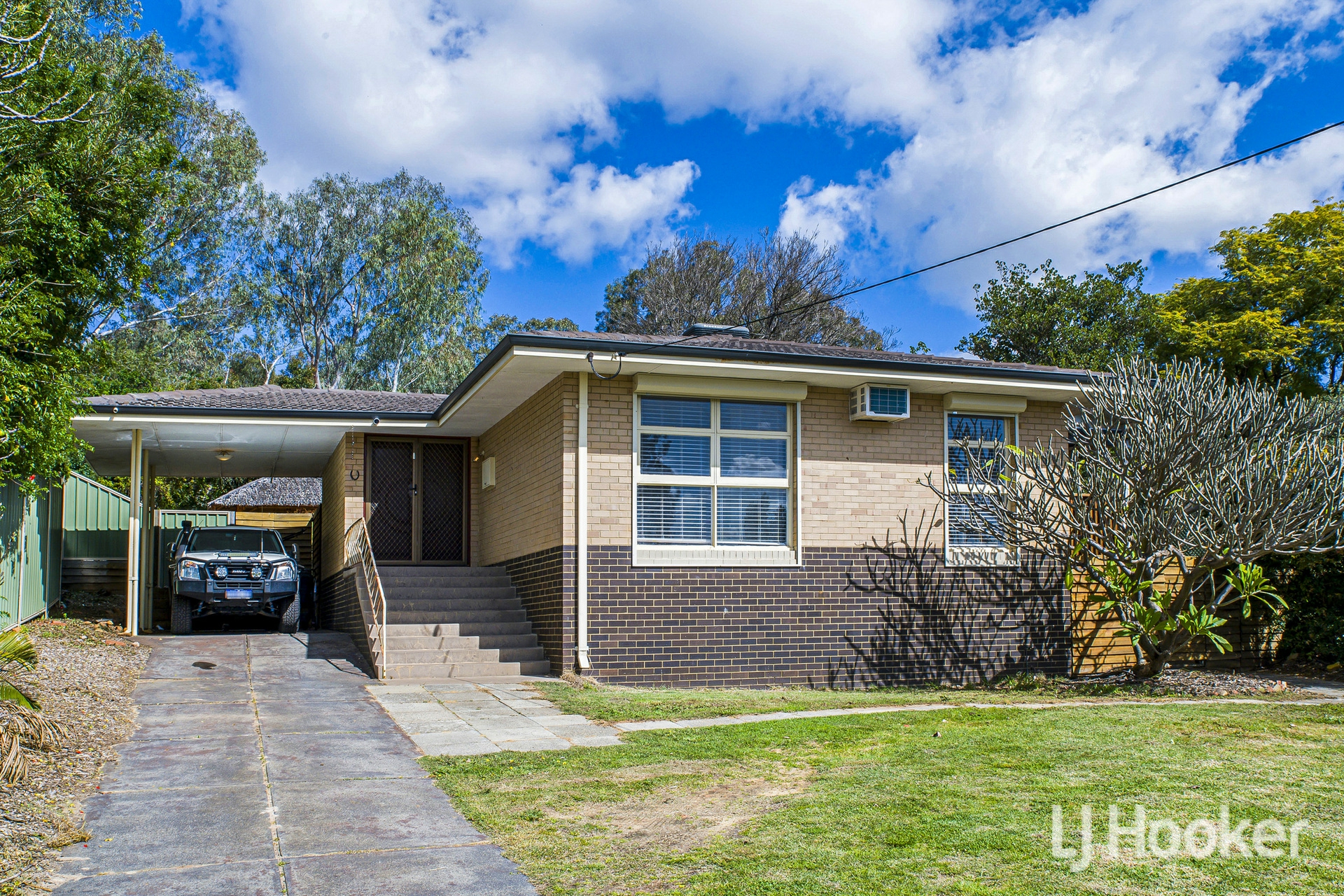 17 Bamlett Street — photo 5 of 28