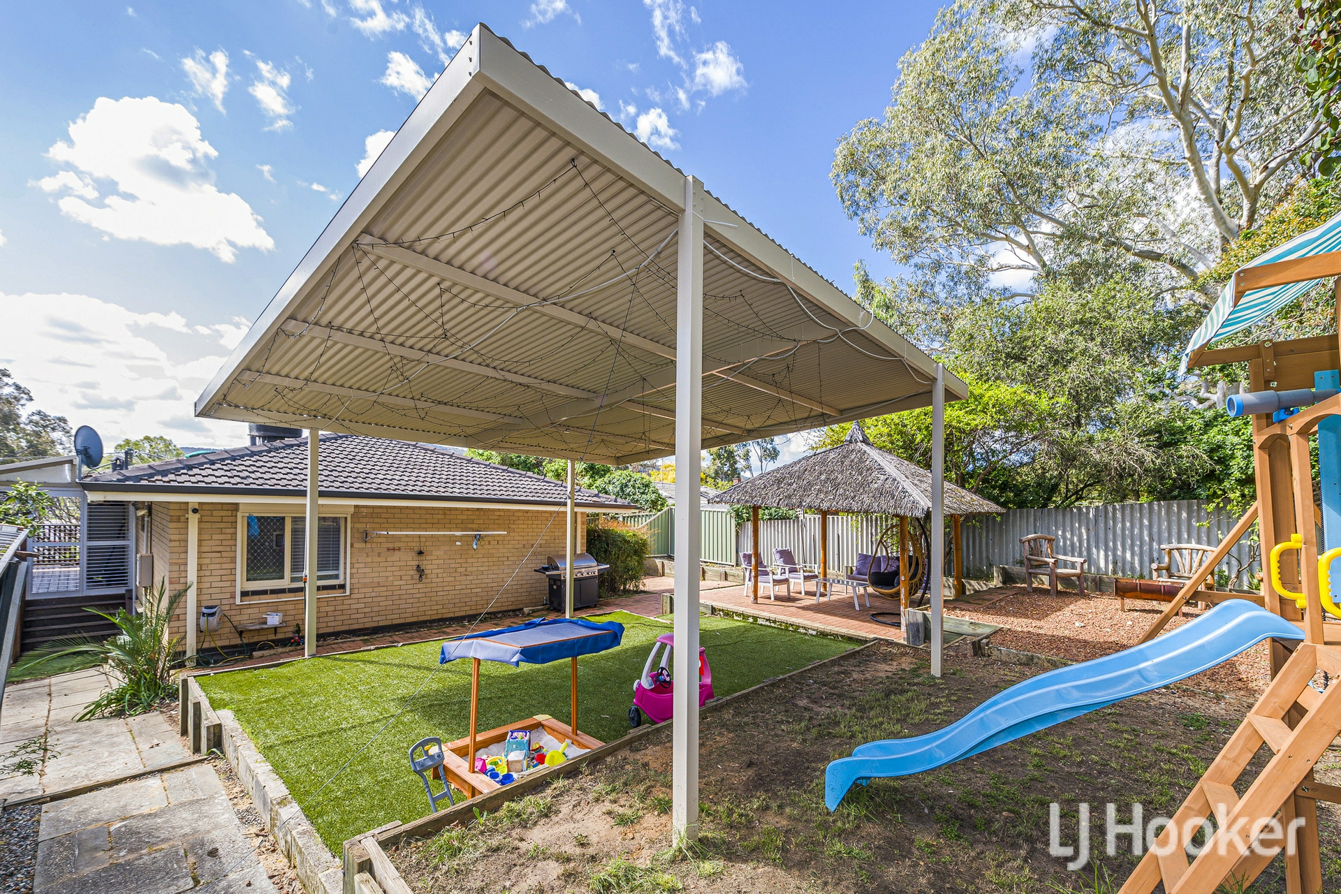 17 Bamlett Street — photo 22 of 28