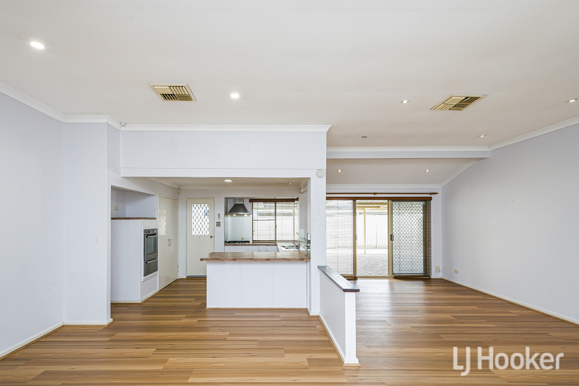 3 Rossell Place — photo 9 of 29