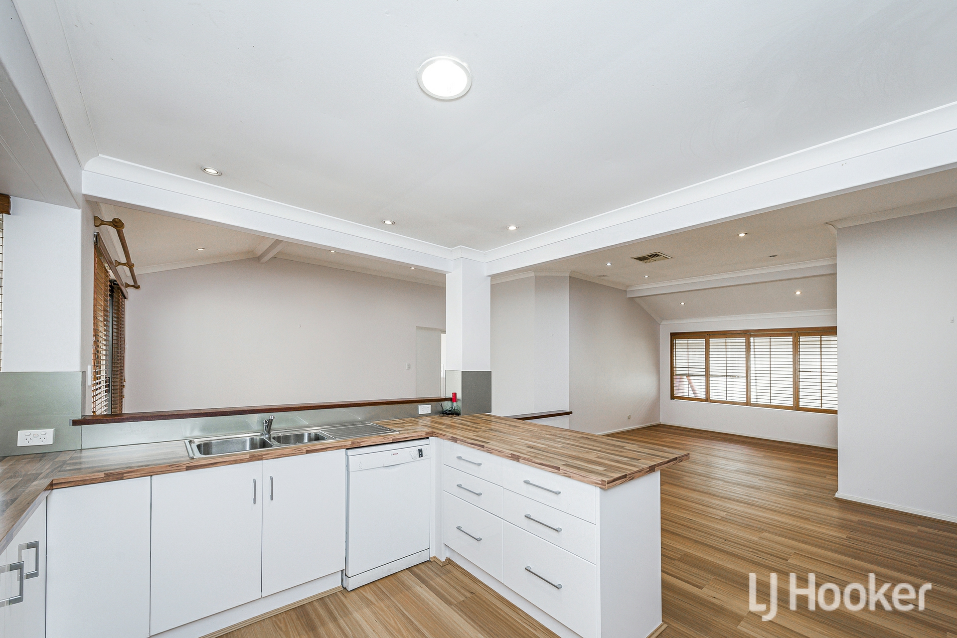 3 Rossell Place — photo 13 of 29