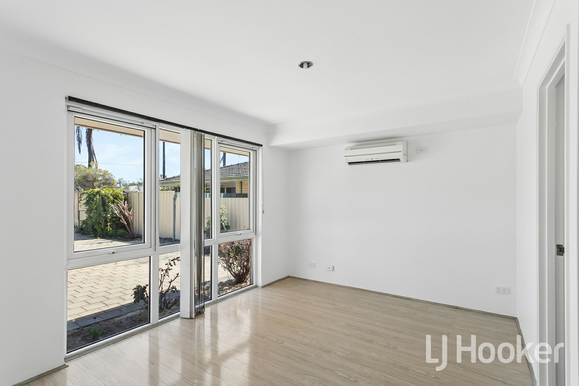 22A Leach Avenue — photo 5 of 20