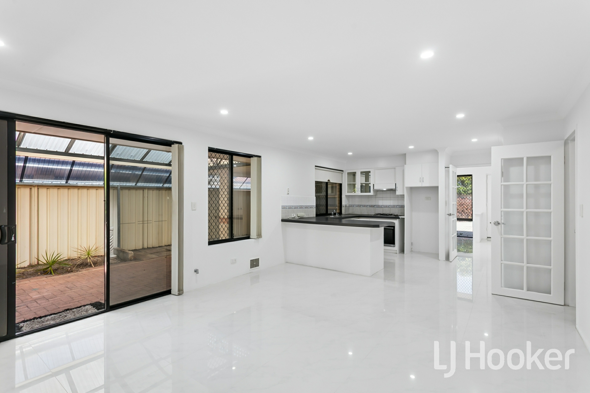 22A Leach Avenue — photo 9 of 20