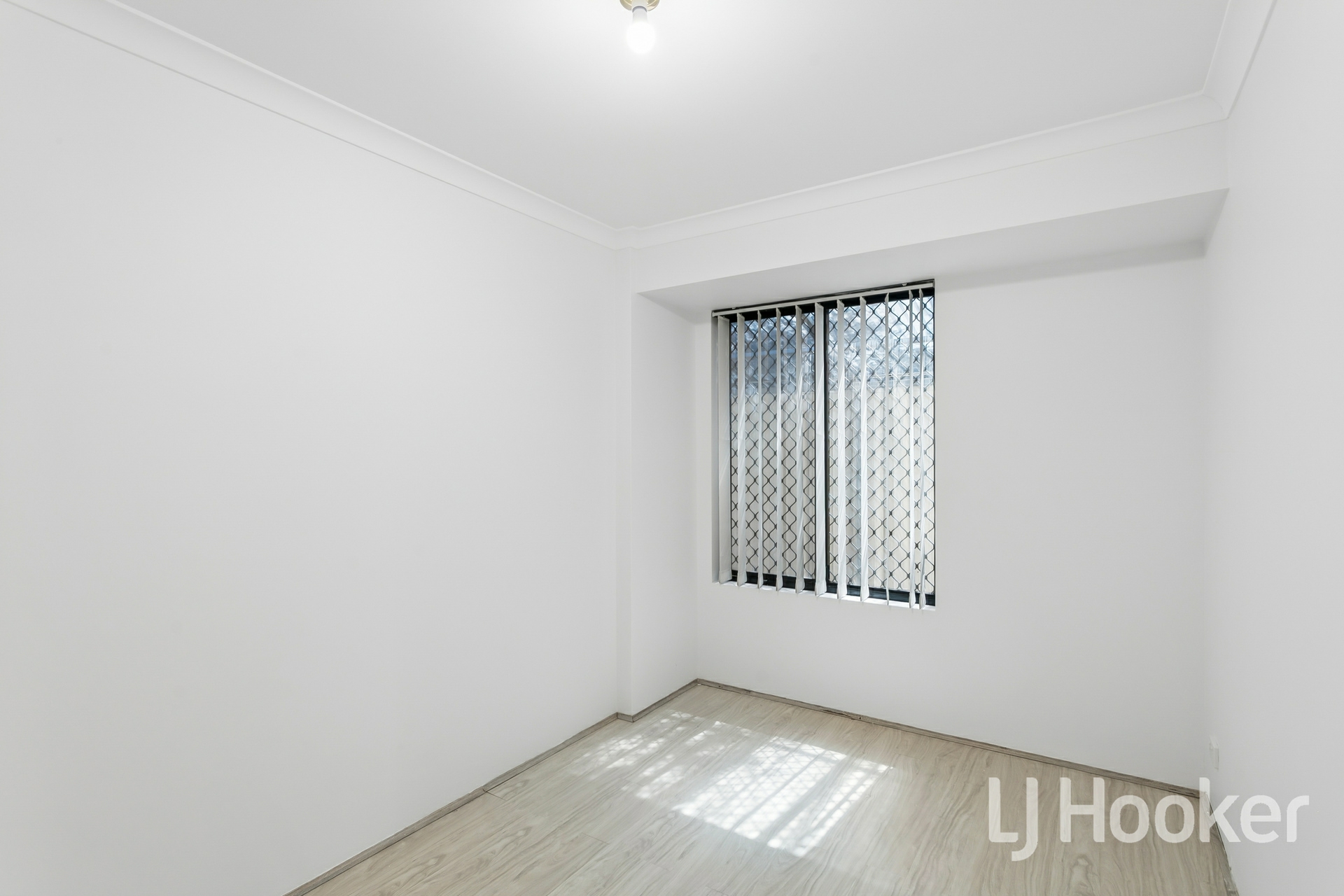 22A Leach Avenue — photo 13 of 20