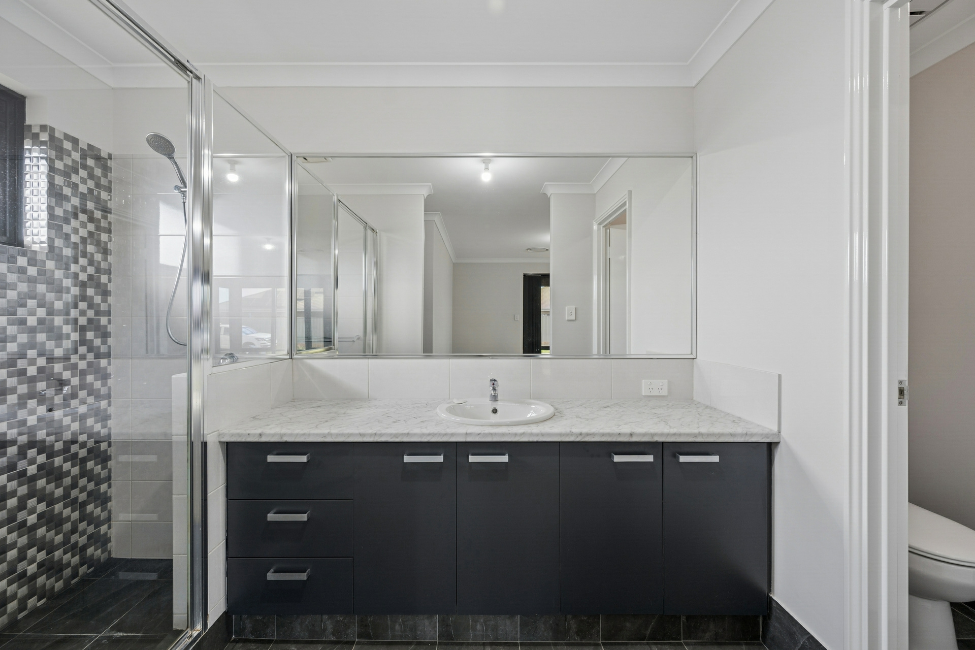 3 Hemiandra Street — photo 12 of 28