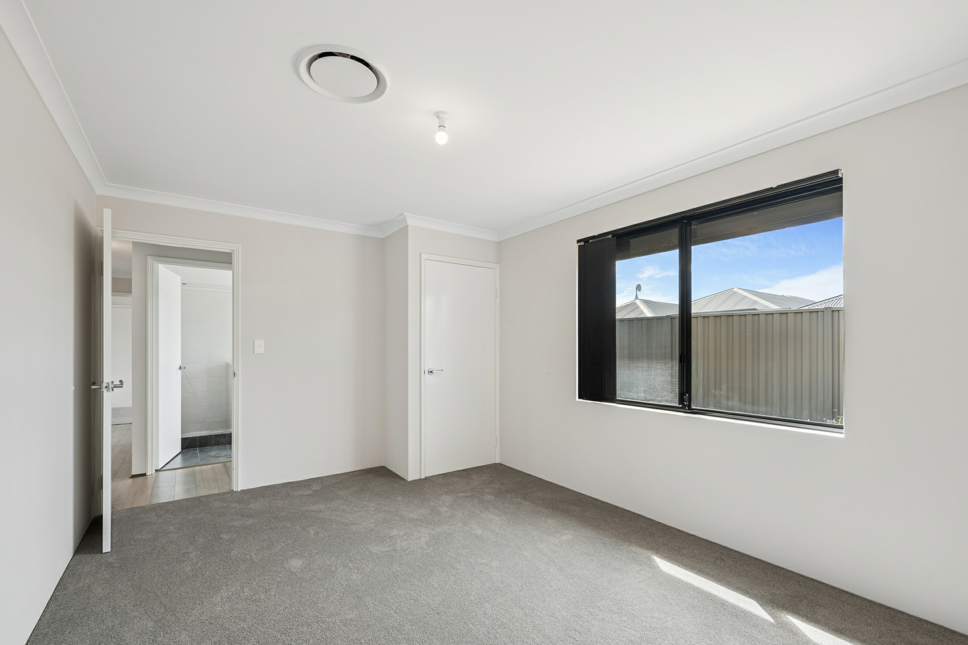 3 Hemiandra Street — photo 17 of 28