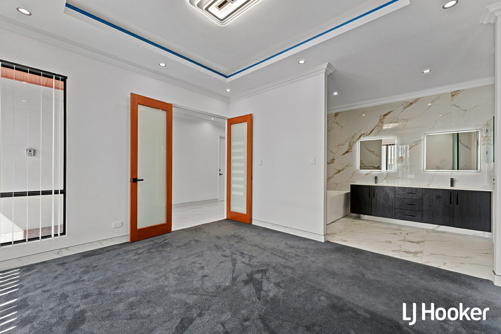 25 Norfolk Drive — photo 5 of 28