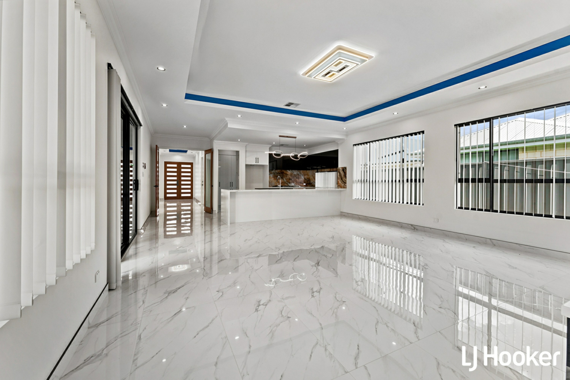25 Norfolk Drive — photo 17 of 28