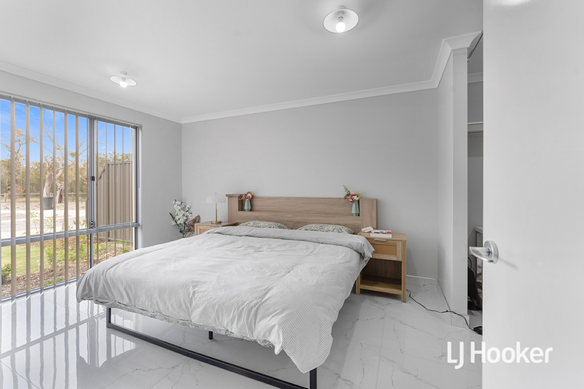 3 Upfield Street — photo 4 of 27