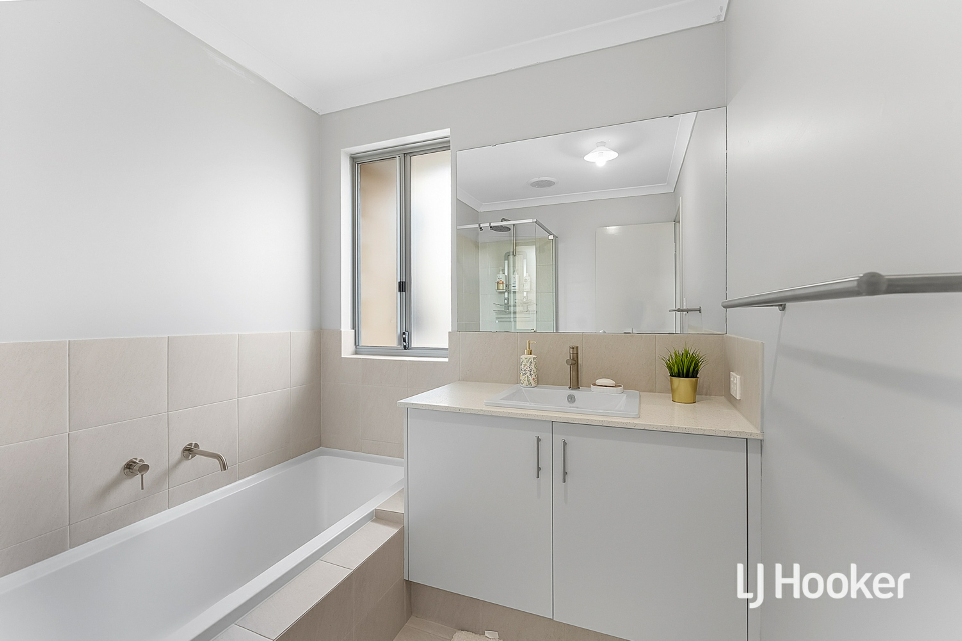 3 Upfield Street — photo 14 of 27