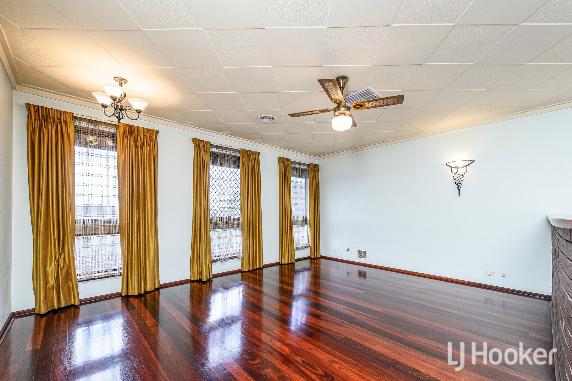 248 Vahland Avenue — photo 3 of 24