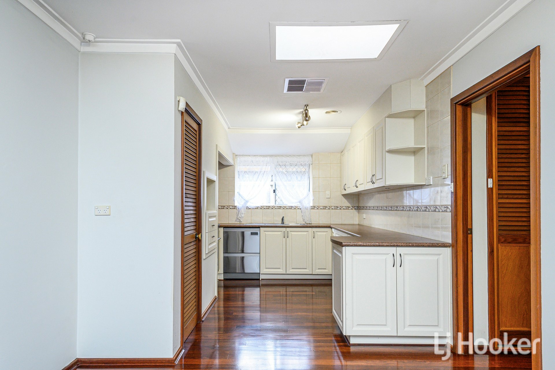 248 Vahland Avenue — photo 6 of 24