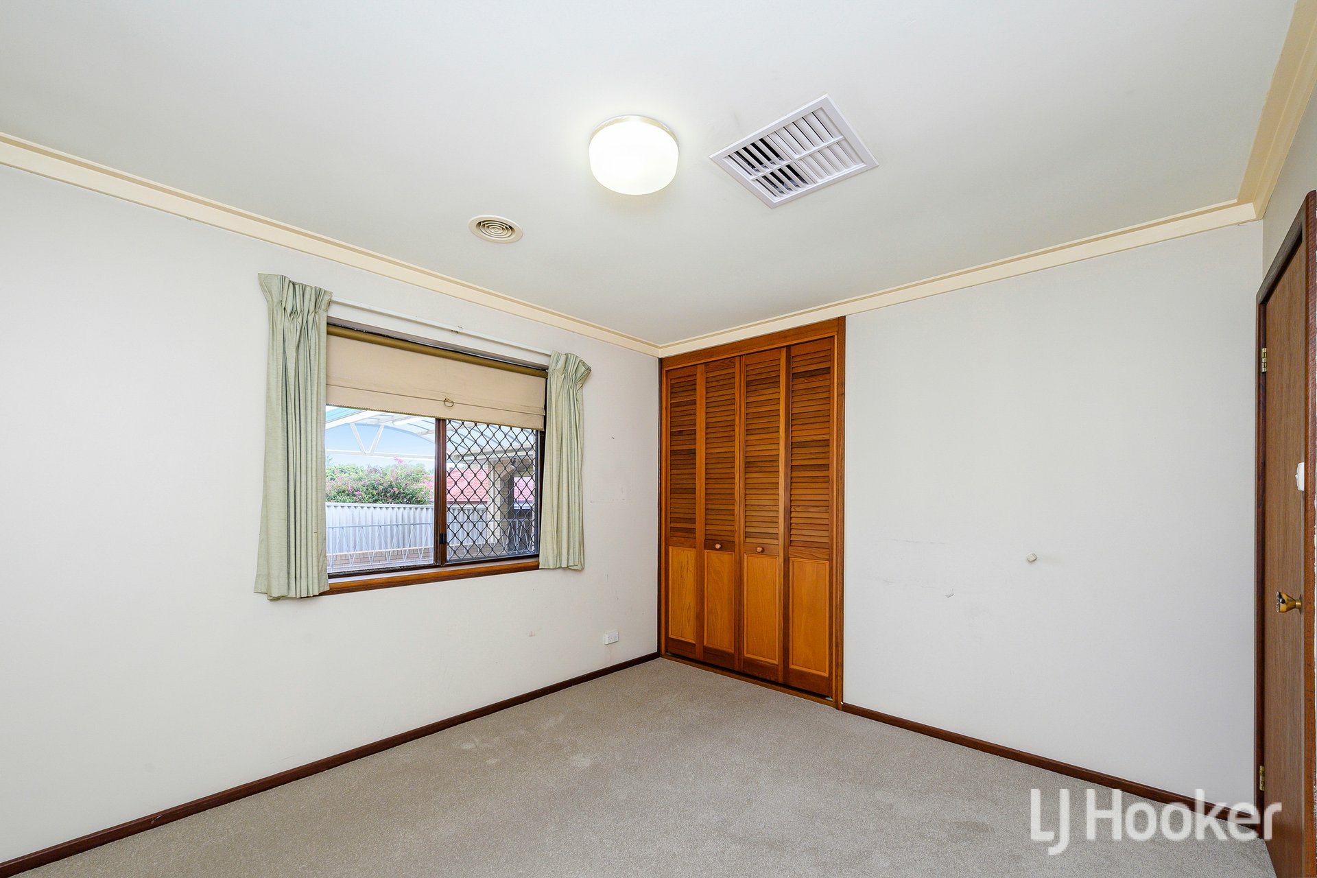 248 Vahland Avenue — photo 15 of 24