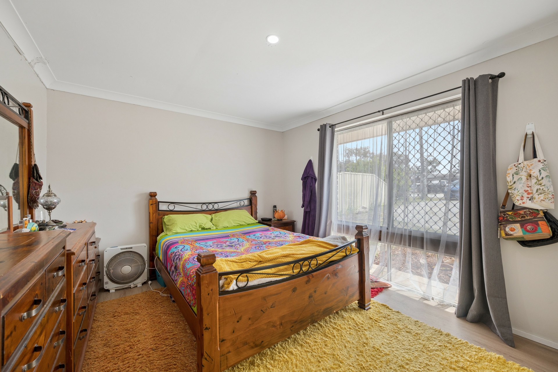 34 Lawrence Street — photo 8 of 17