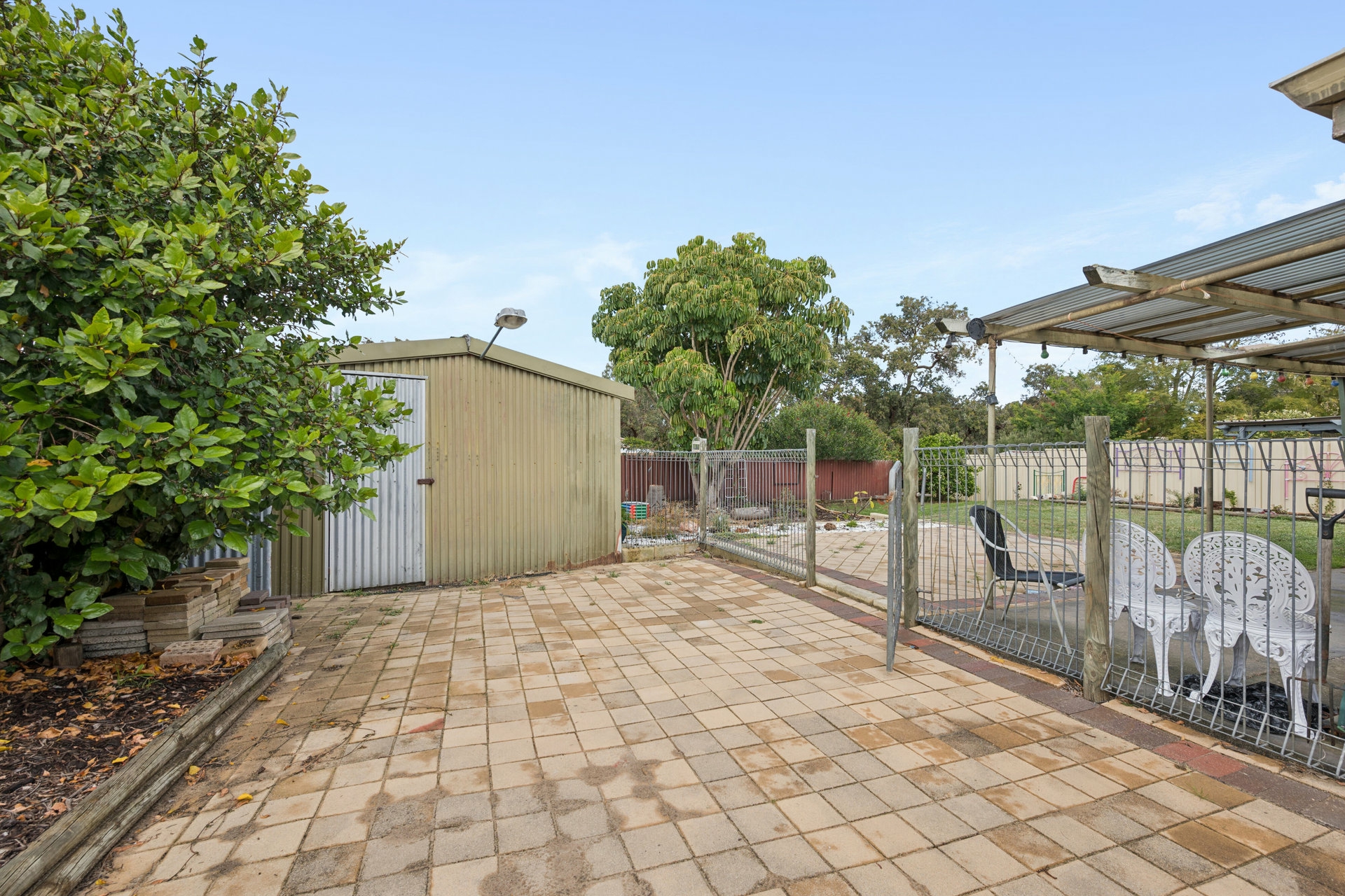 34 Lawrence Street — photo 14 of 17
