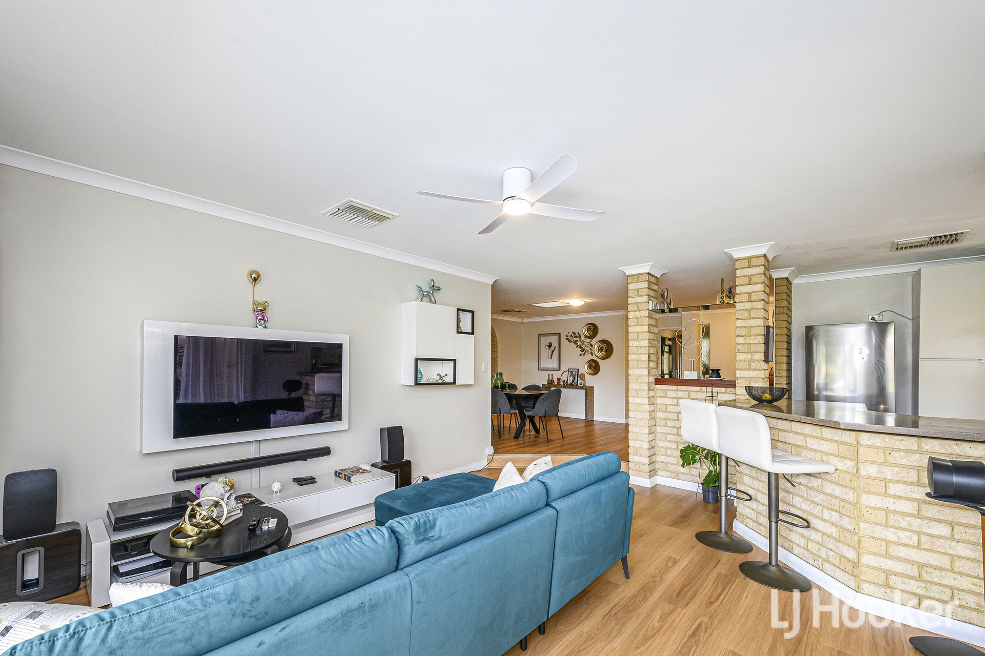 31 Knightsbridge Way — photo 16 of 30