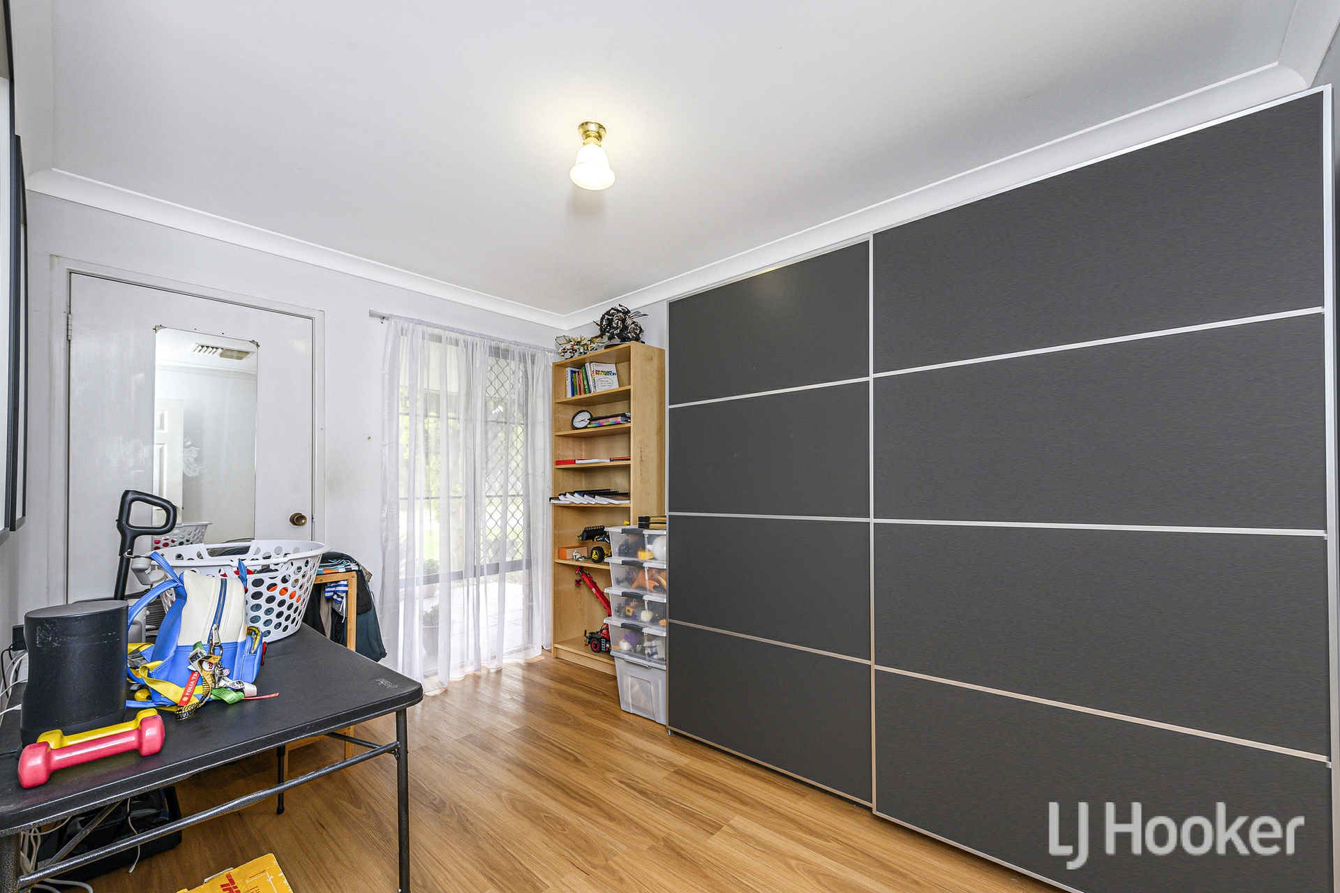 31 Knightsbridge Way — photo 17 of 30