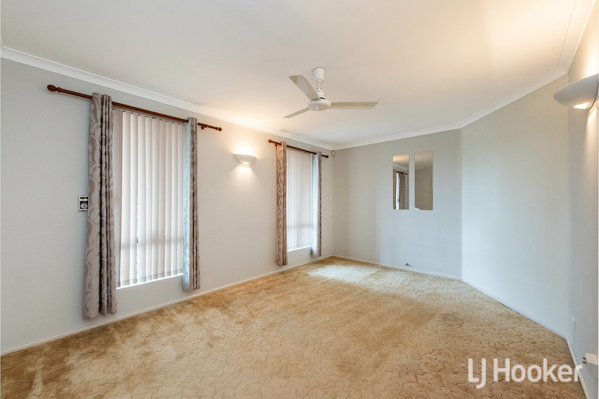 18 Camden Court — photo 15 of 28