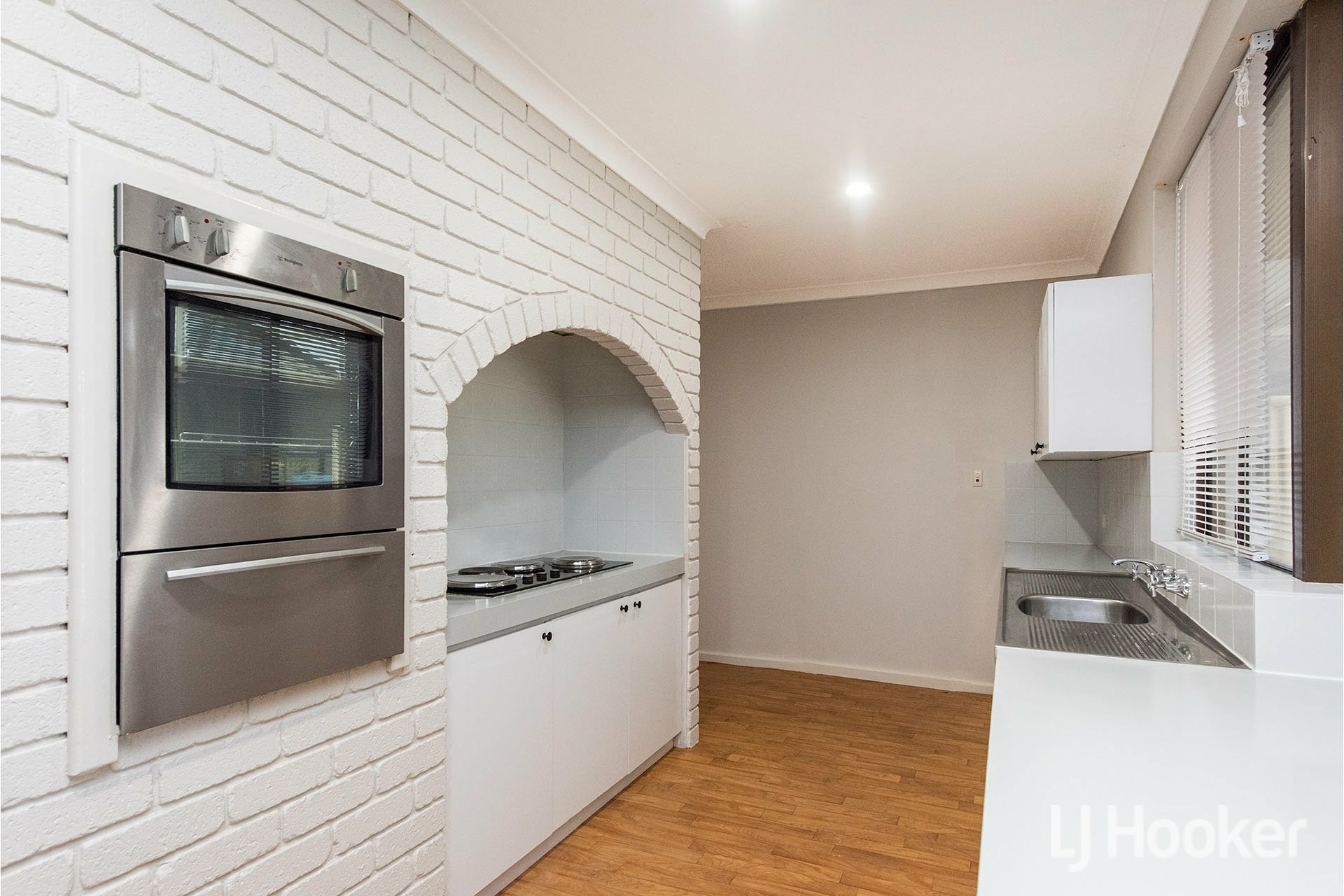 18 Camden Court — photo 21 of 28